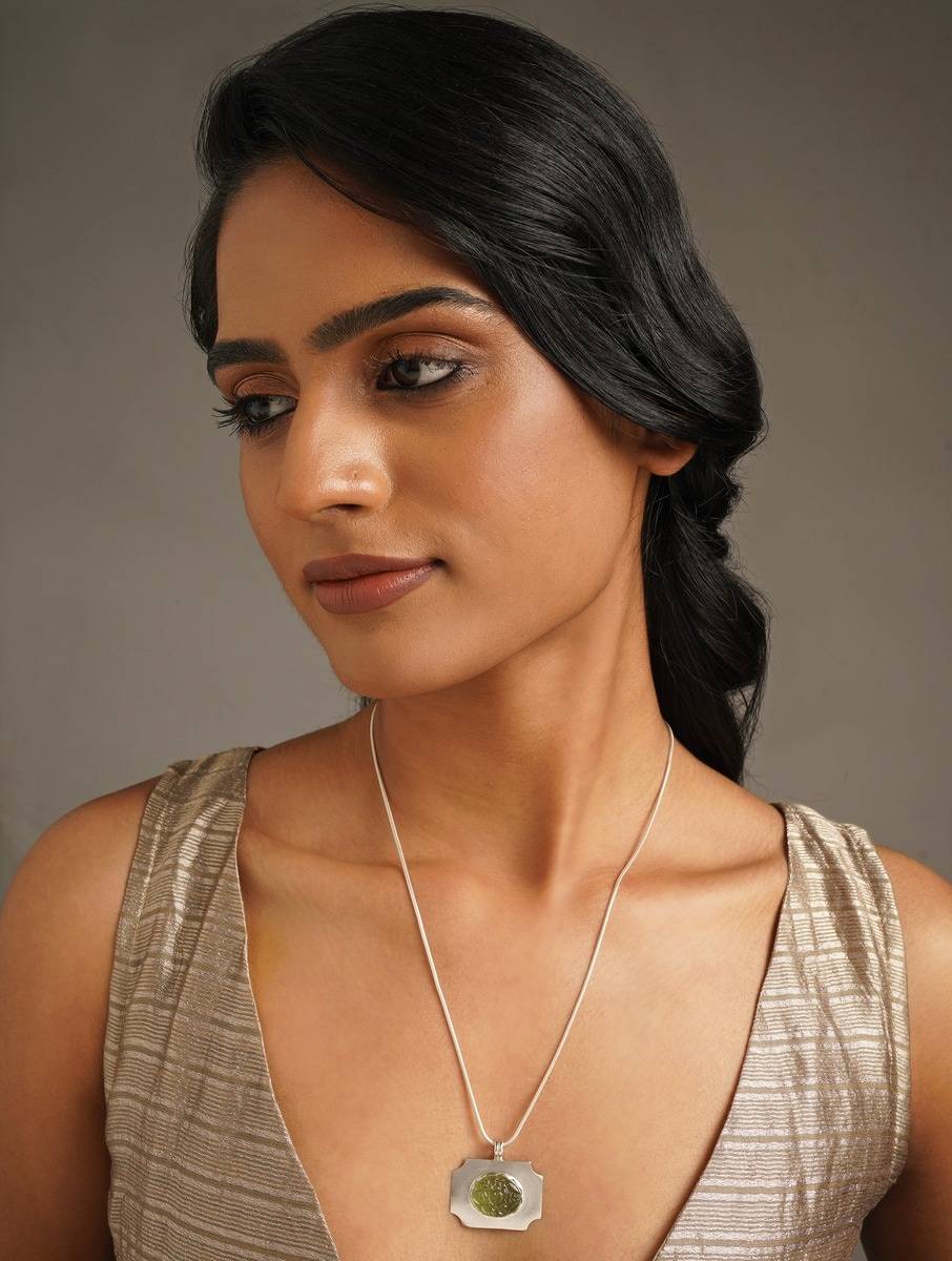Women Silver Necklace