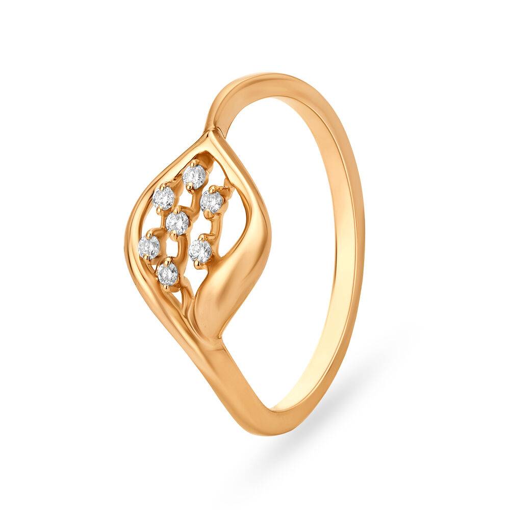 Aesthetic Eye-Shaped Diamond Finger Ring