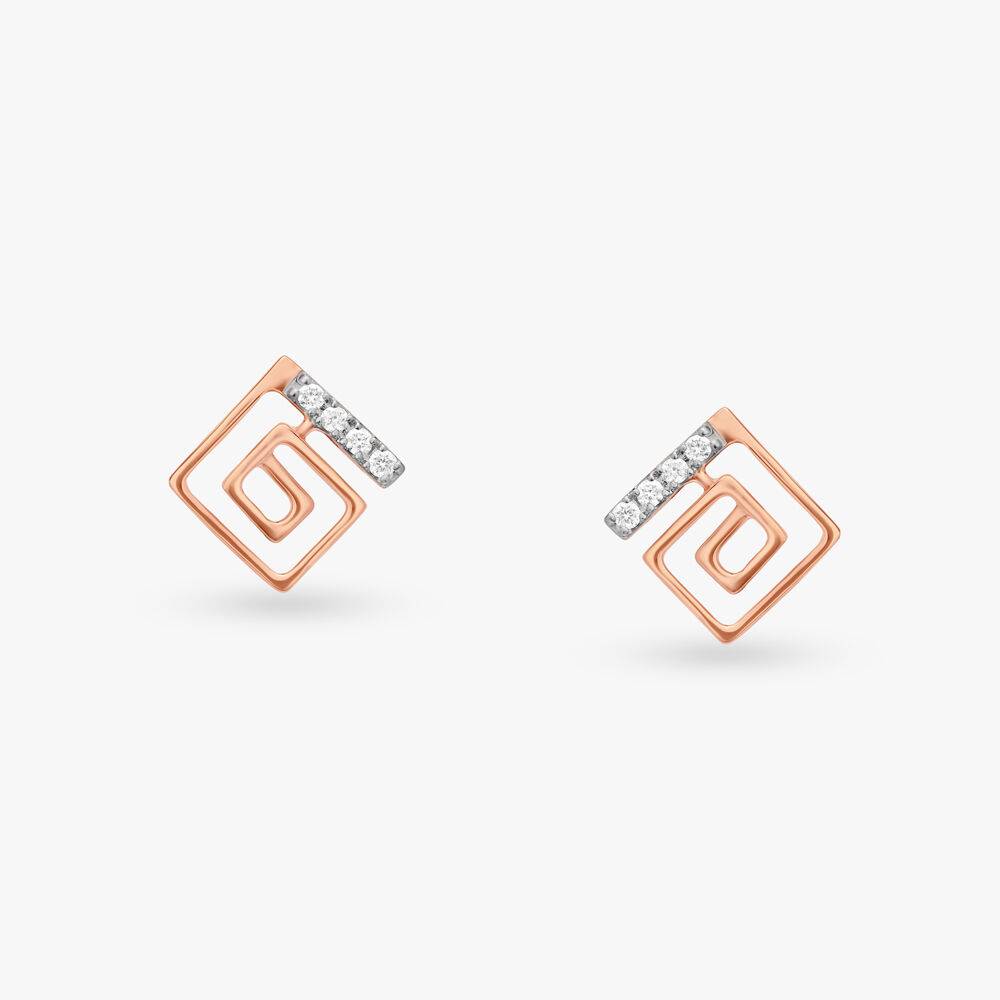 Spiral Gleam Diamond Stud Earrings