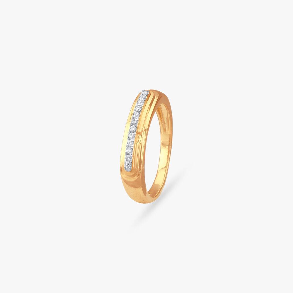 Sleek Groove Diamond Ring