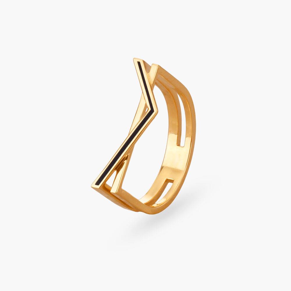 Contemporary Lines Gold Finger Ring
