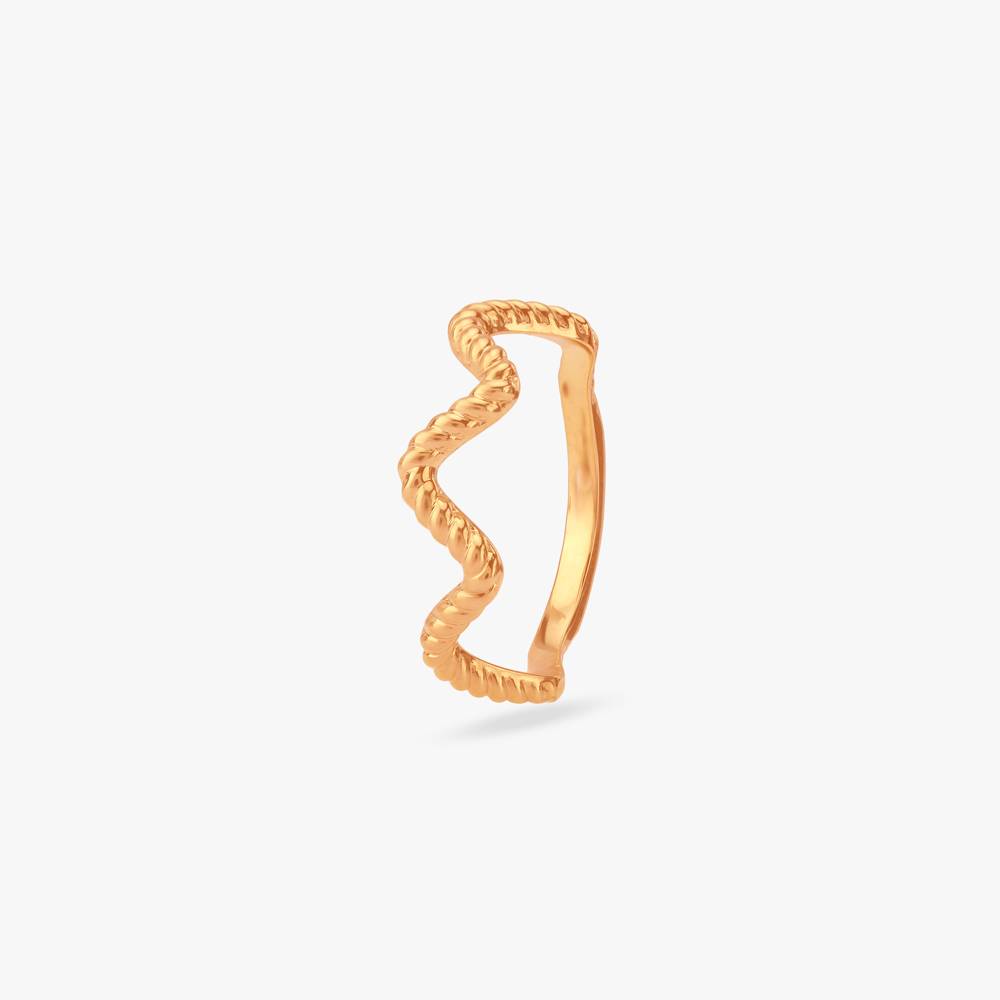 Wave Whirl Gold Ring