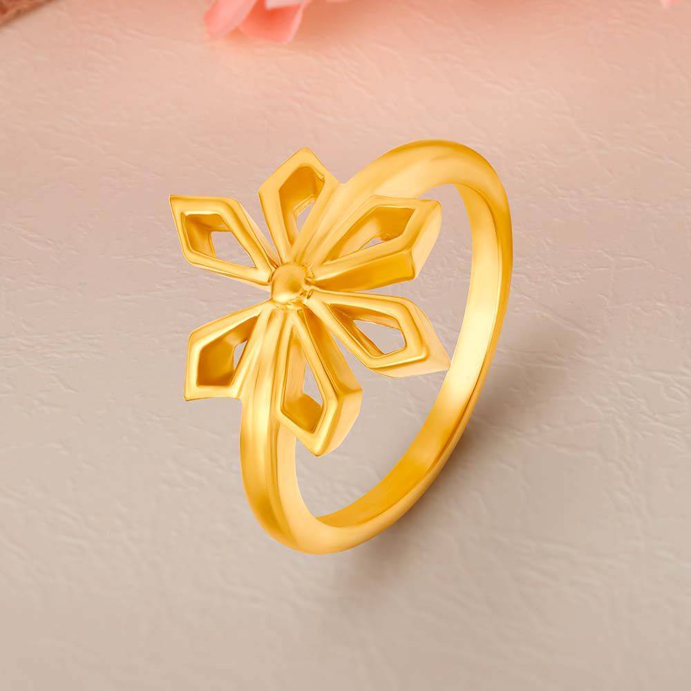 Chic Gold Finger Ring