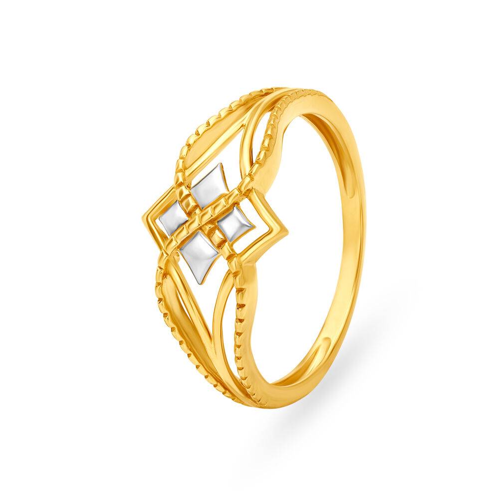 Eye Catching Boat Gold Finger Ring