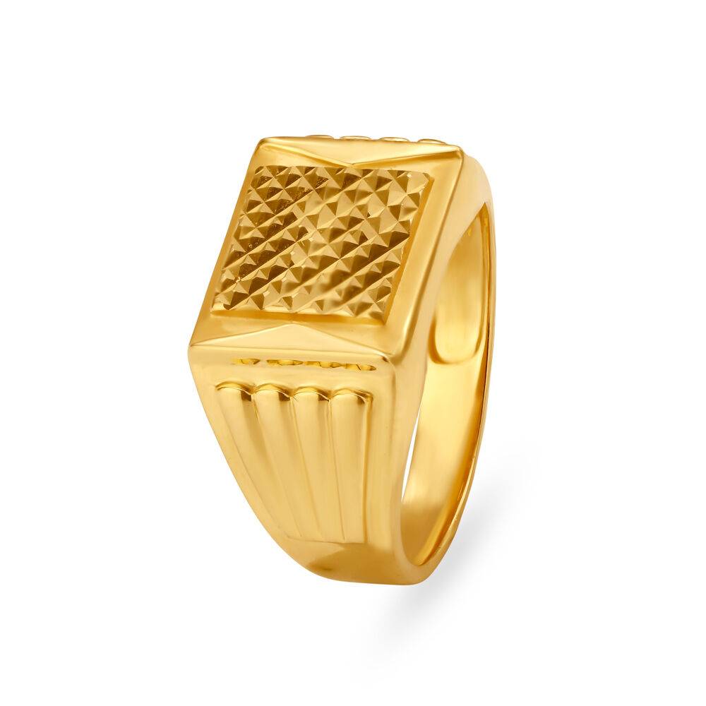 Sparkling 22 Karat Yellow Gold Textured Square Finger Ring