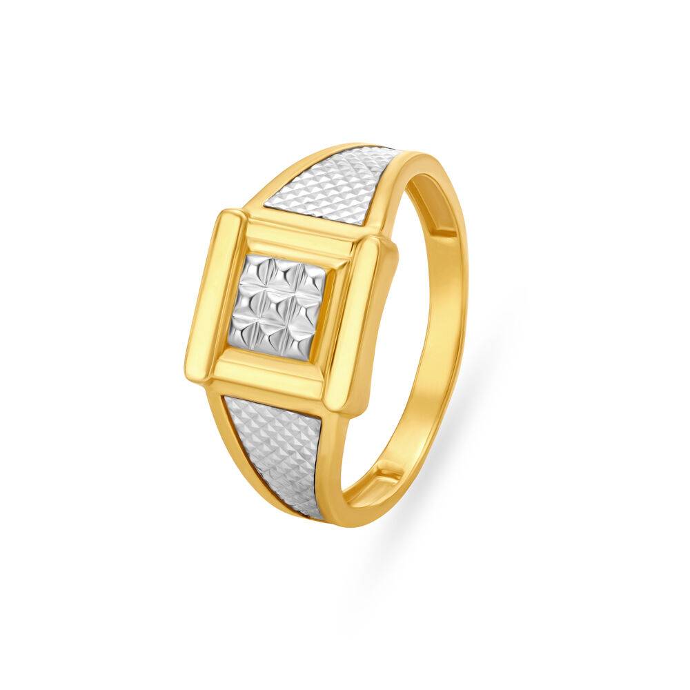 Suave Square Pattern Gold Finger Ring For Men