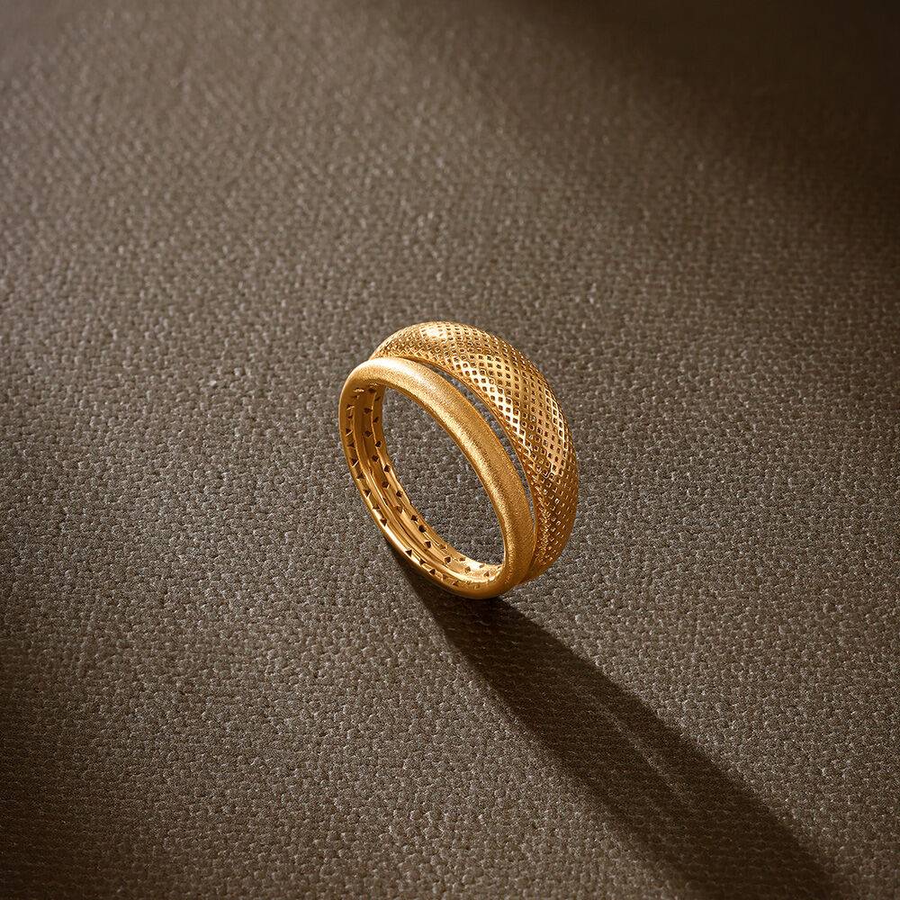 Luxe Layers Gold Finger Ring