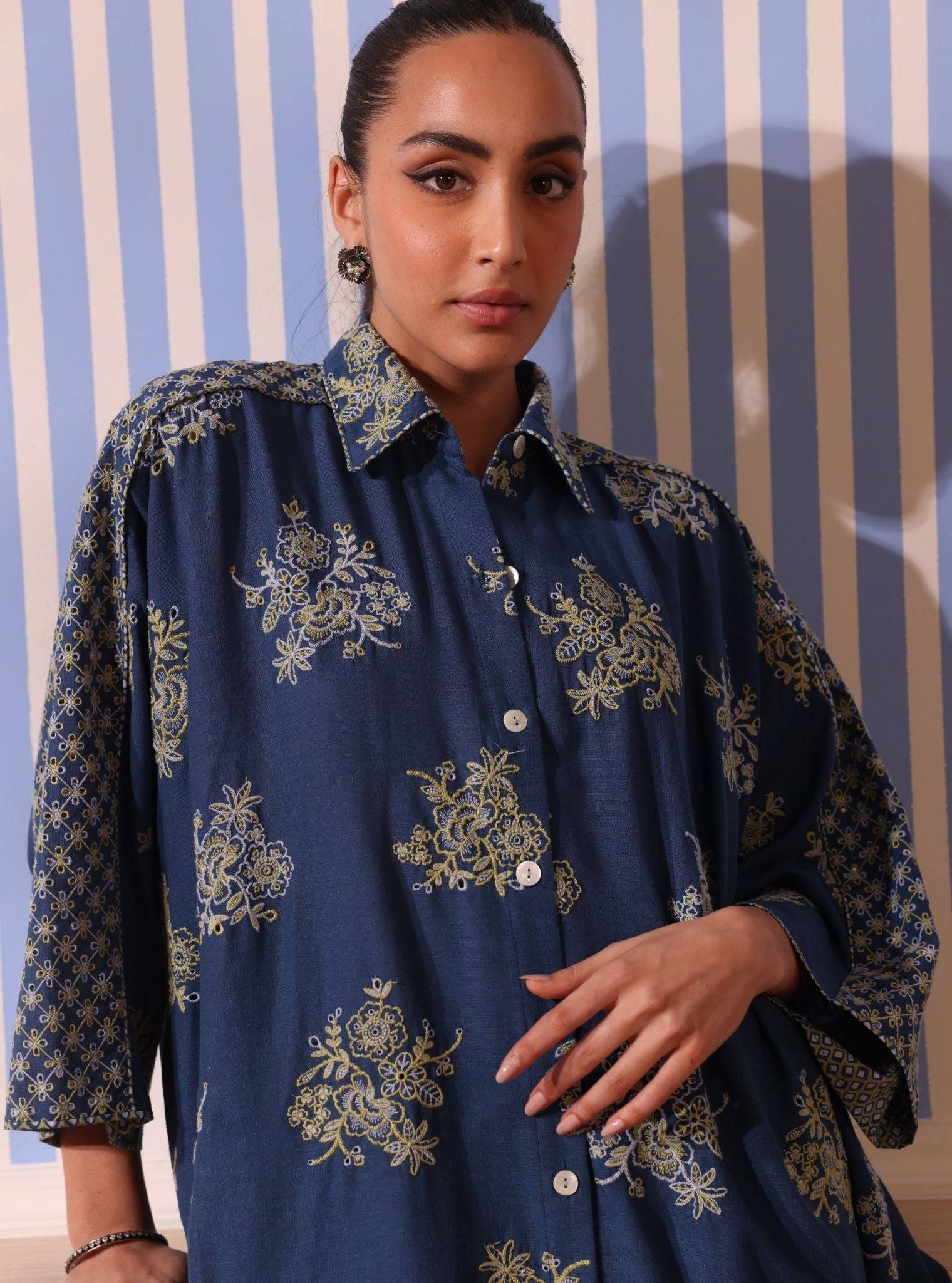 Gema Linen Navy Kurta Set