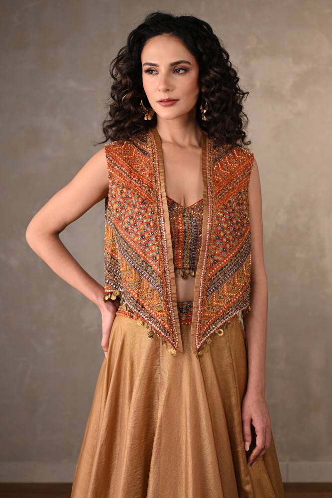 Opulent Threads Tissue Lehenga Set Buy at ₹31495