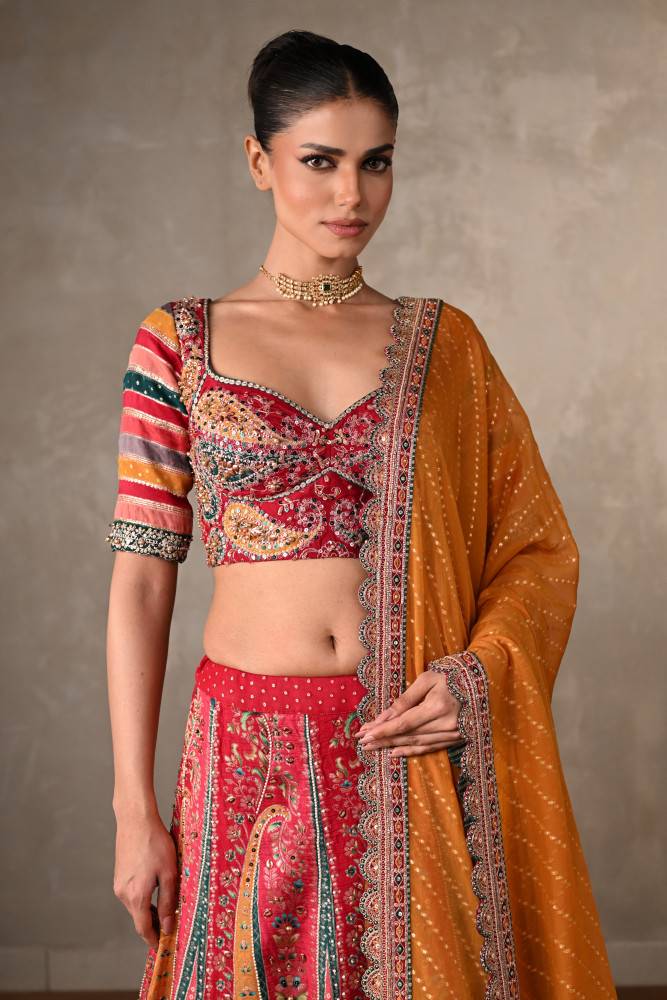 Heritage Paisley Embroidered Organza Lehenga Set Buy at ₹74995