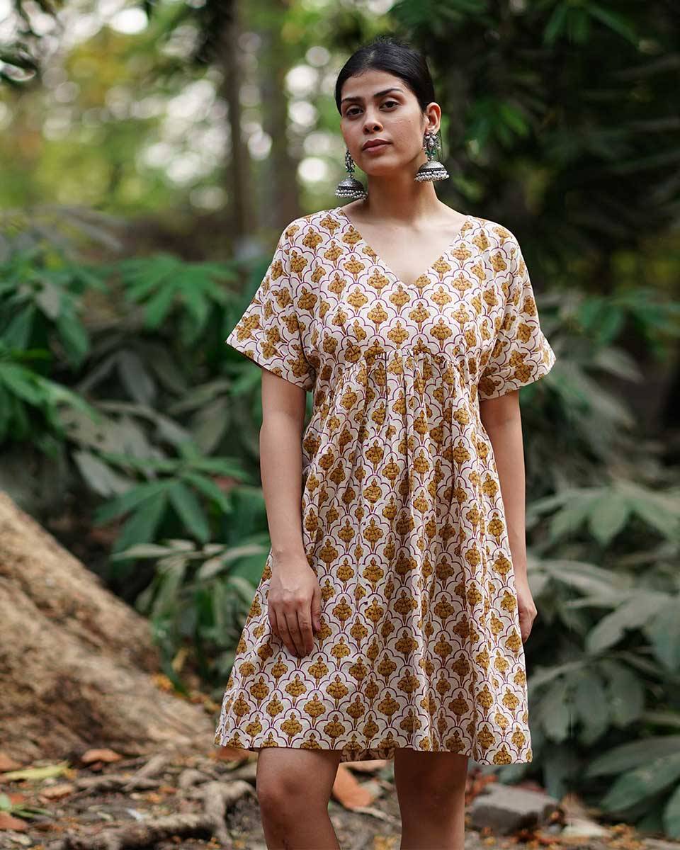 Tu Dilruba Ivory Block Printed Cotton Dress - WW