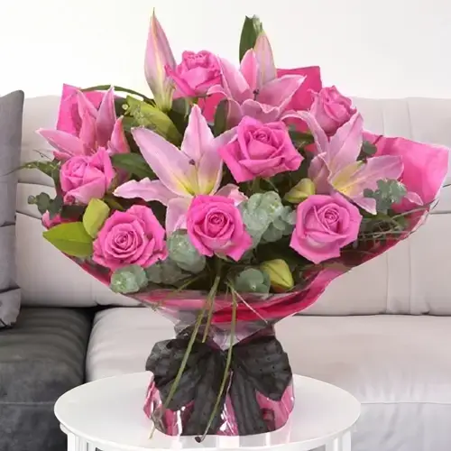Pink Roses & Lilies Bouquet