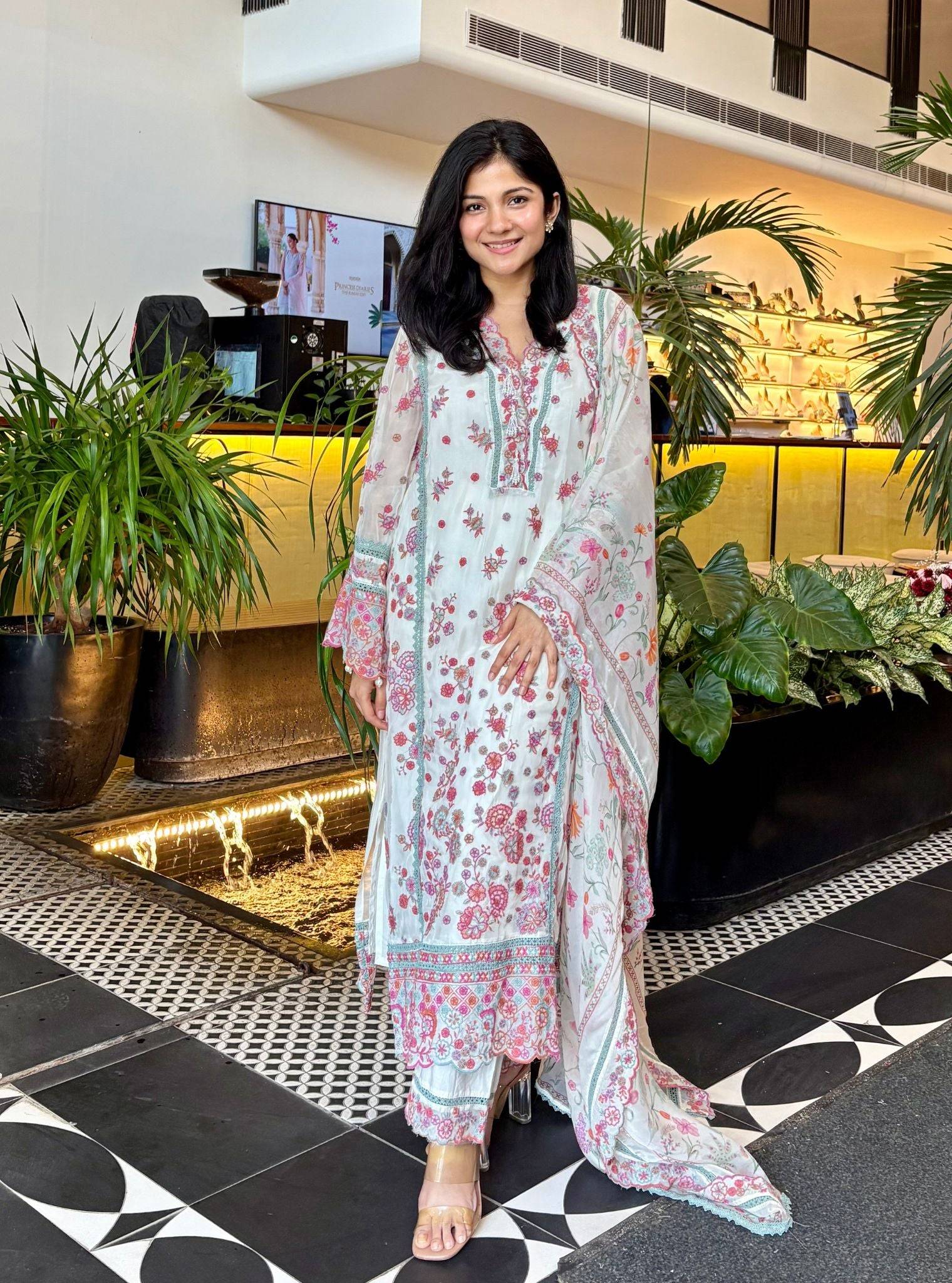 Oryani Organza Off-White Kurta Set
