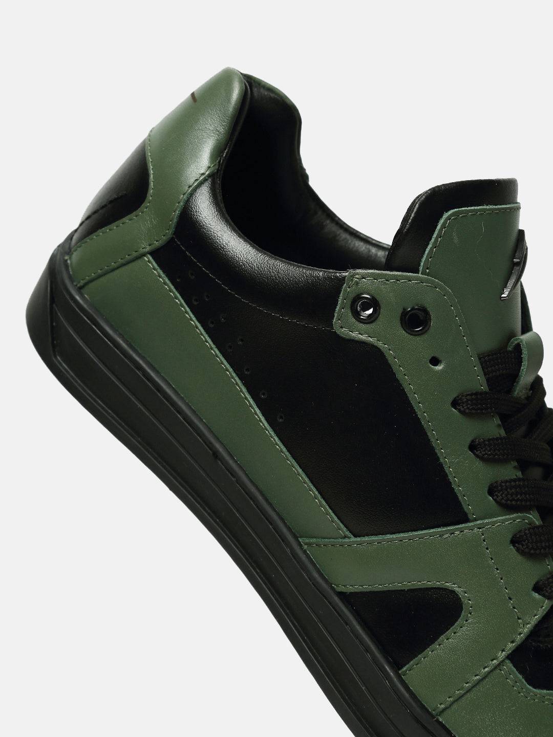 Dual Tone Classic Leather Casual Sneakers