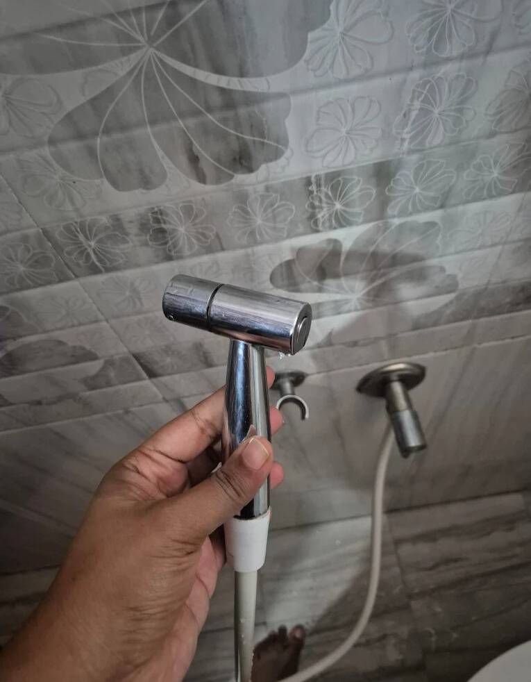 plumber contractor aligarh