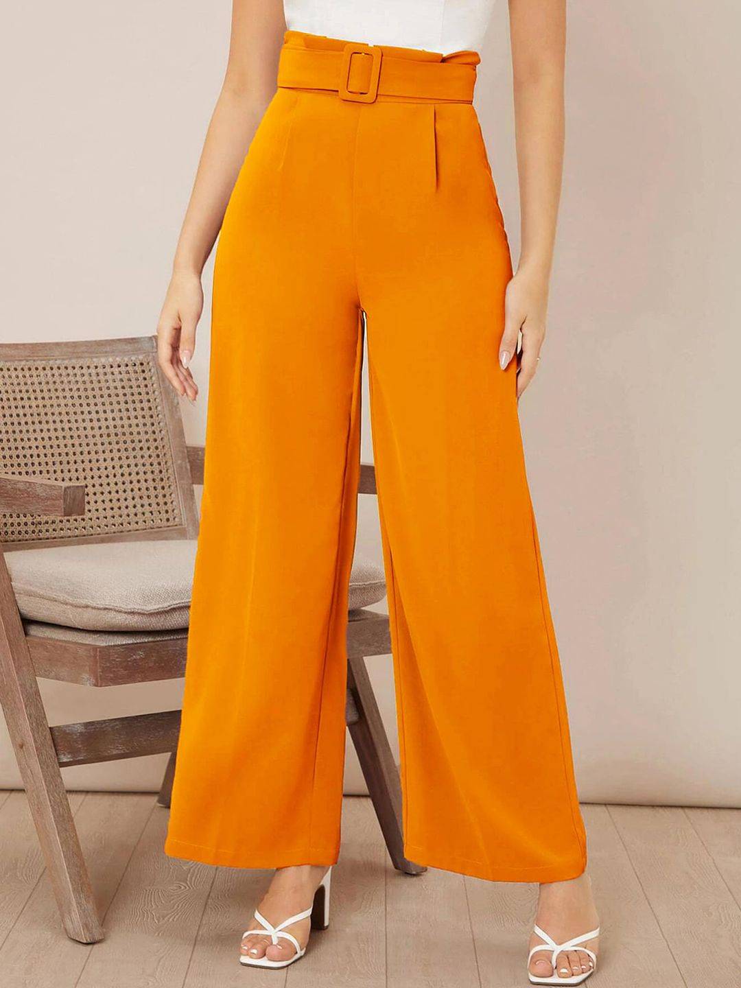 KOTTY BIZwear Women Relaxed Straight Fit High-Rise Easy Wash Pleated Parallel Trouser
