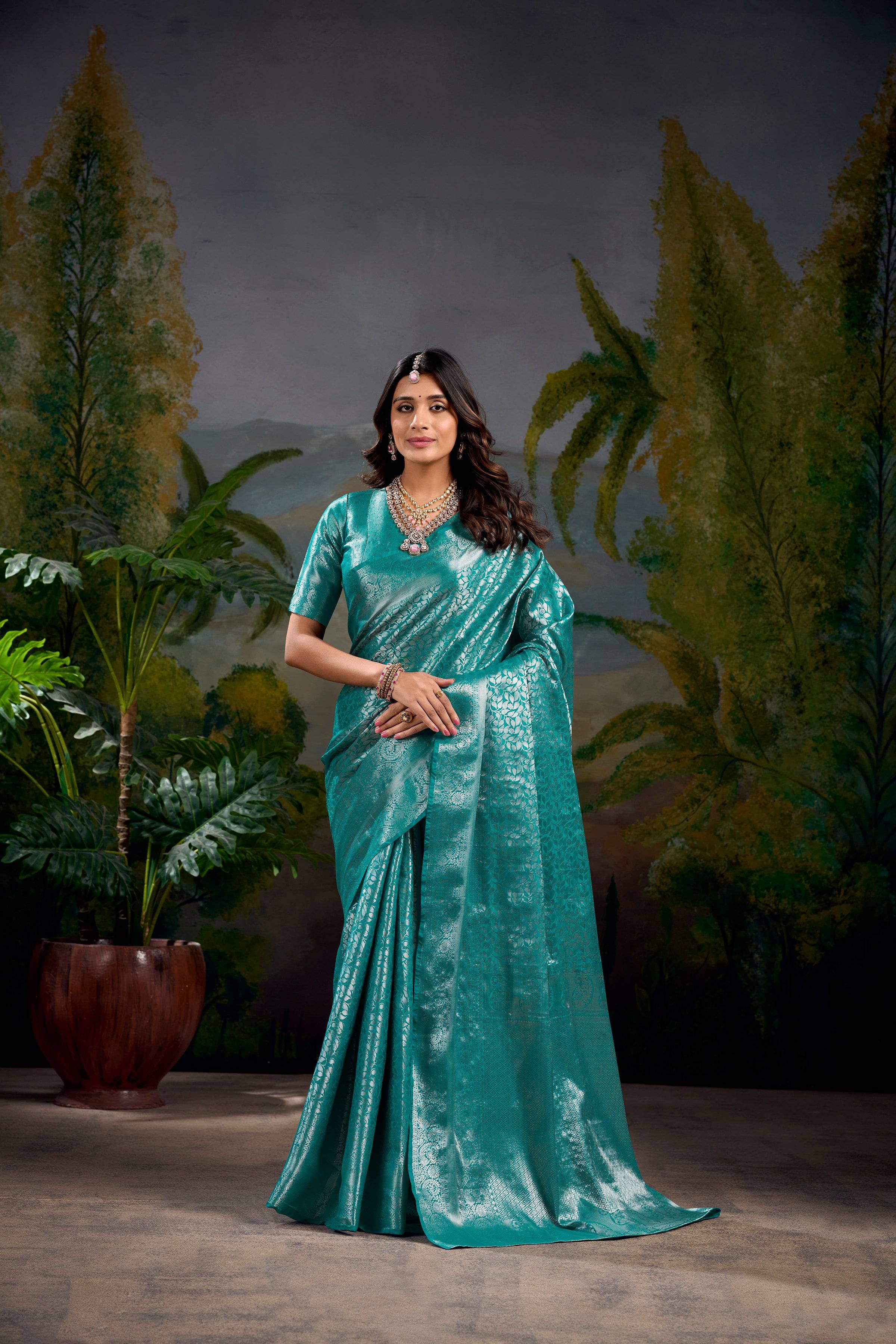 Turquoise Kanjivaram Silk Saree with Zari Weaving Work & Matching Blouse Piece – Traditional Festive Wear