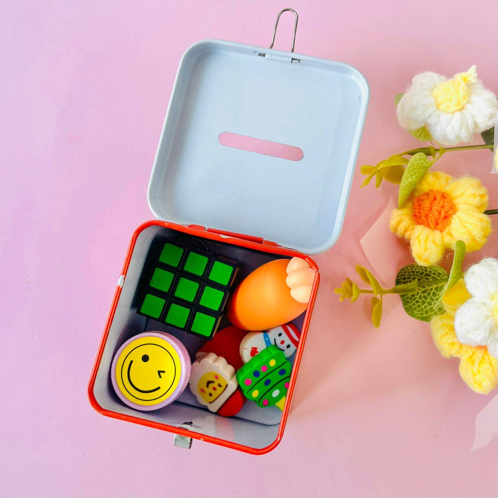 Holiday Cheer Hamper Box Buy @ ₹229