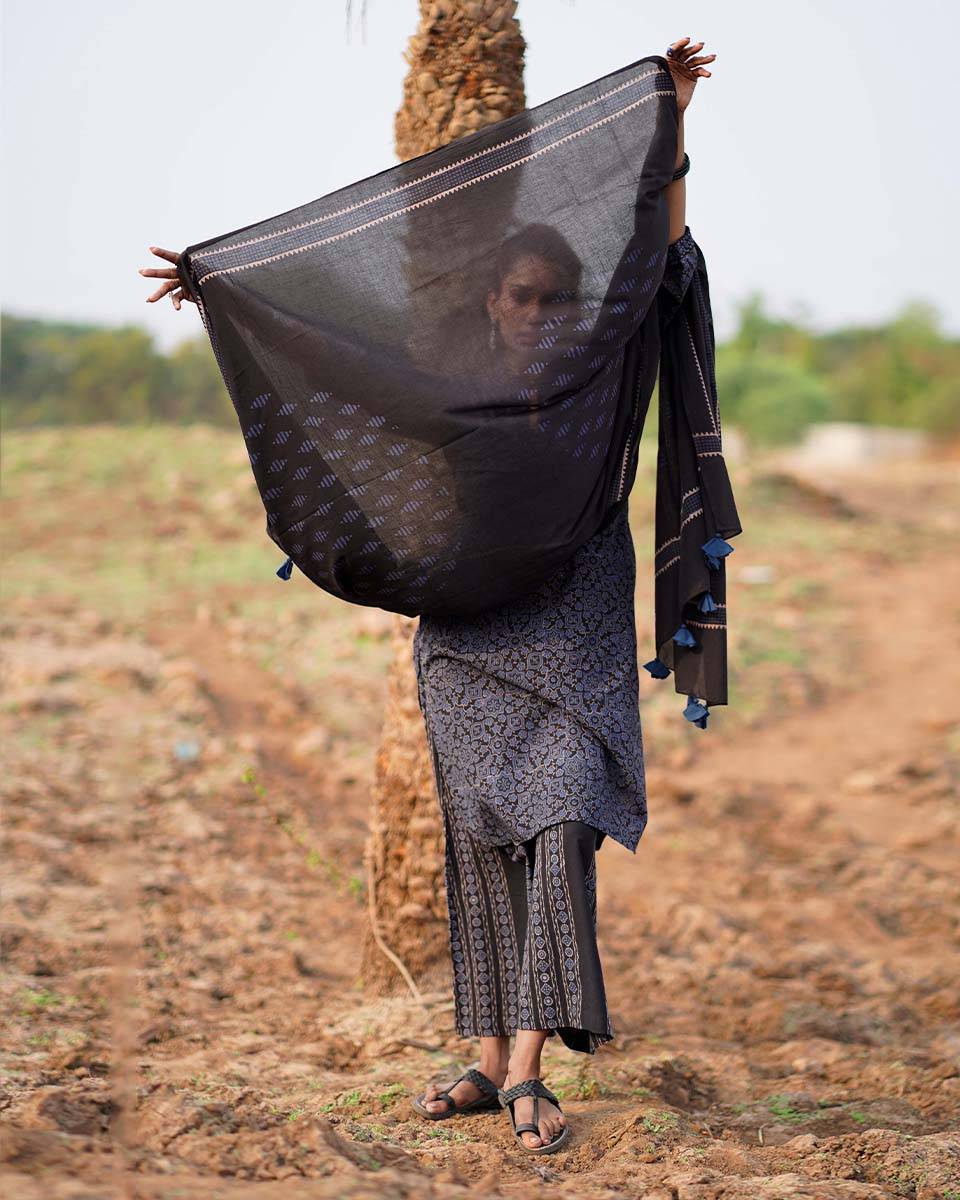 Breezy Dreams Blockprinted Cotton Dupatta-WWB