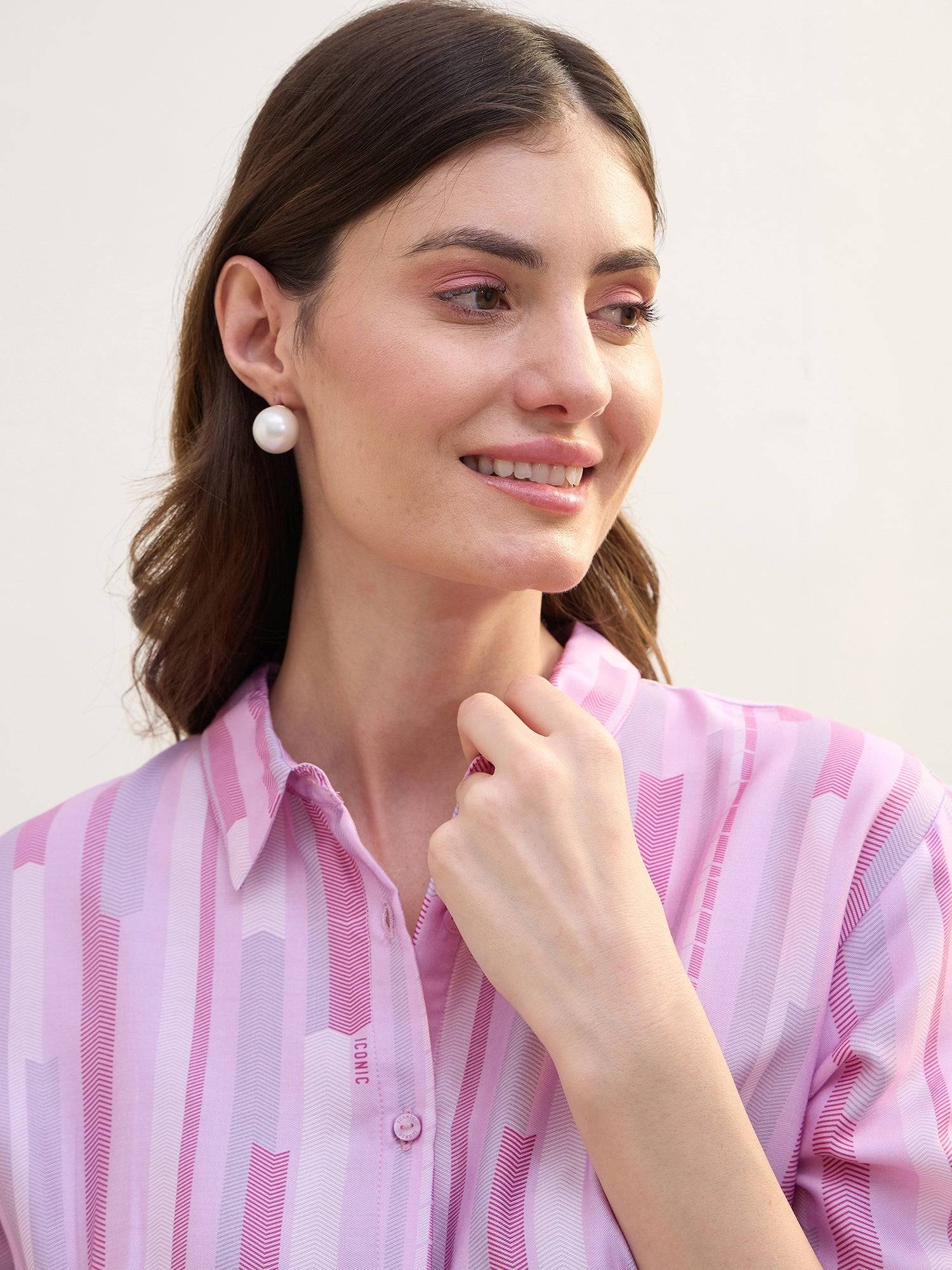 Iconic Women Pink Printed Collar Dress