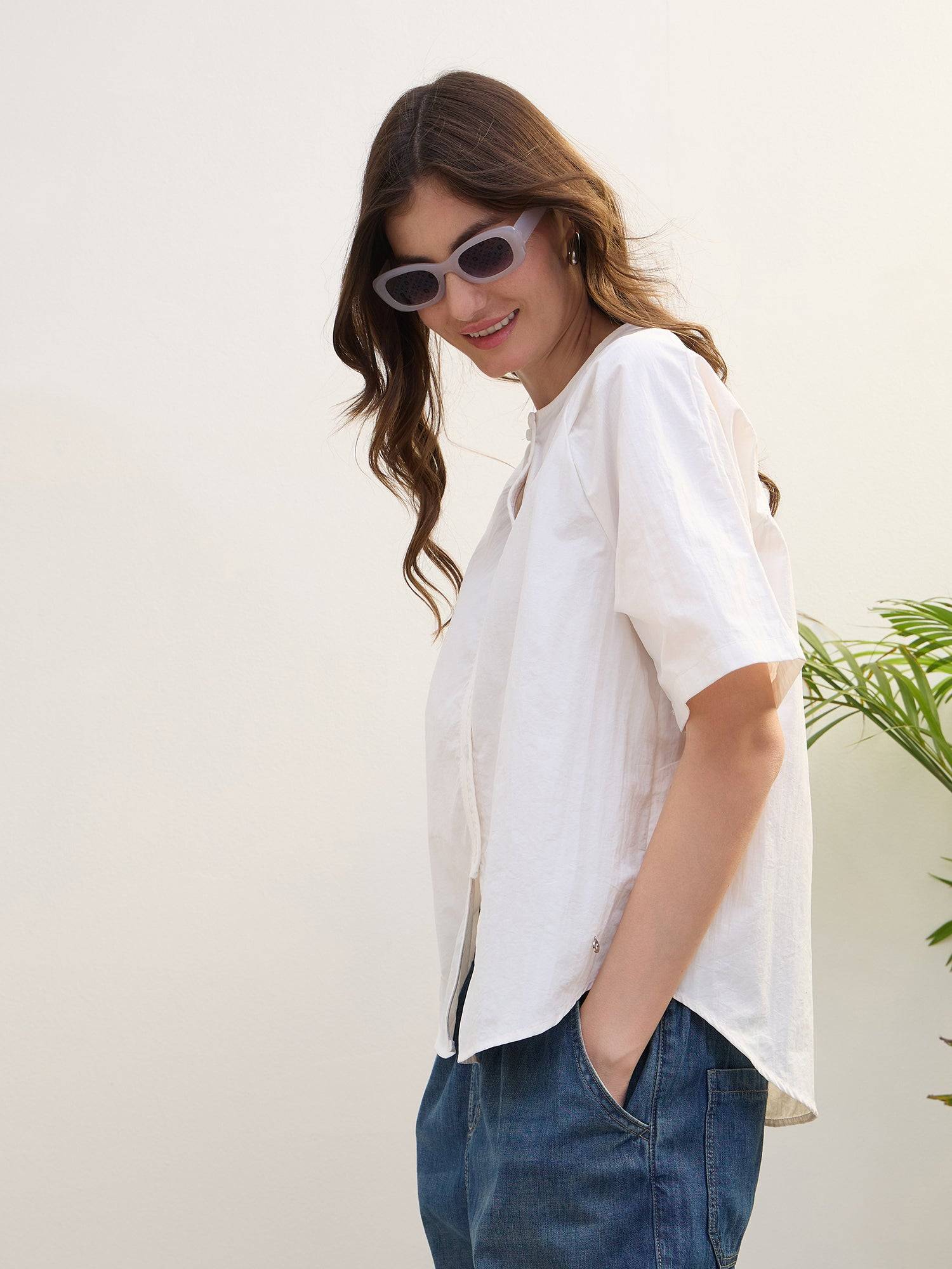 Iconic Women White Solid Round Neck Shirt