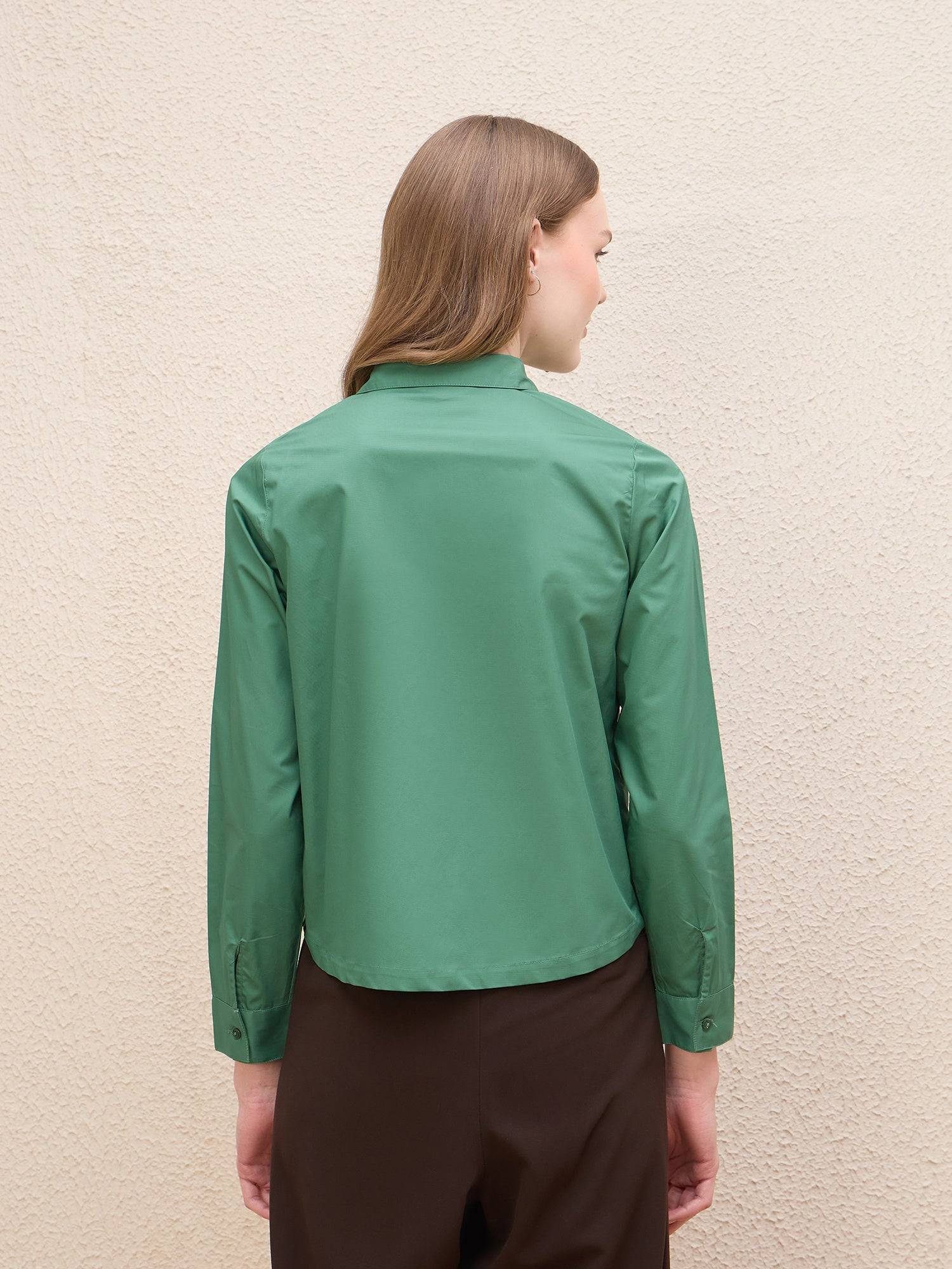 Iconic Women Green Solid Collar Shirt