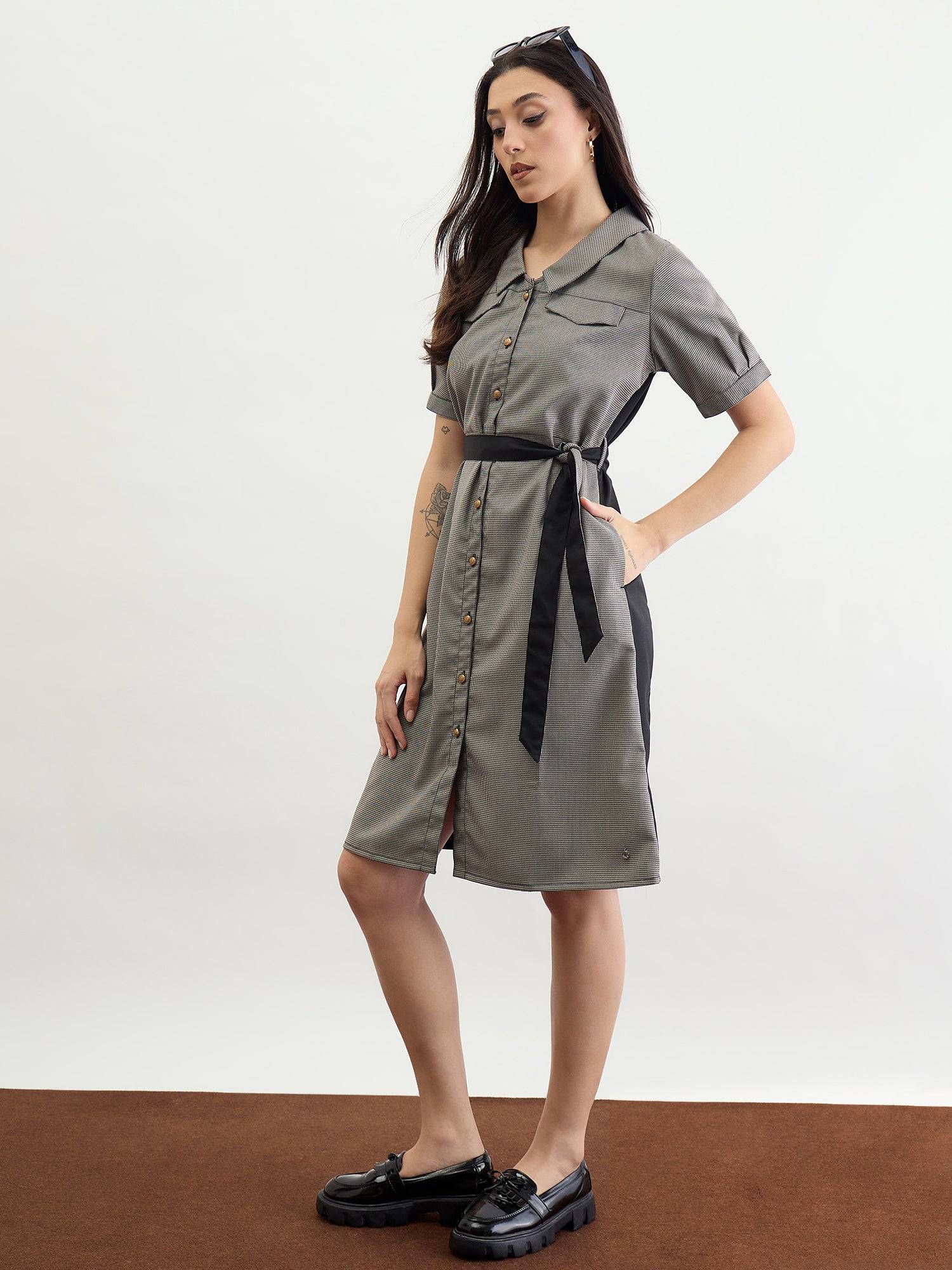 Iconic Women Black Solid & Checks Collar Dress