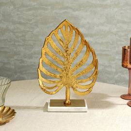 Gold Metal Monstera Leaf Stand