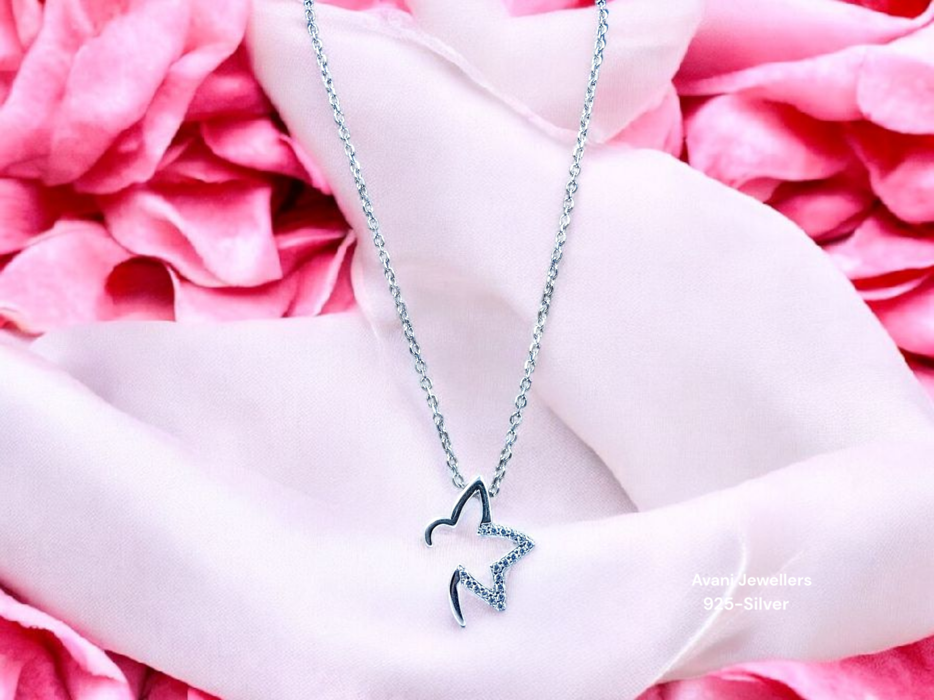 Silver Fancy Chain Pendant @₹1571