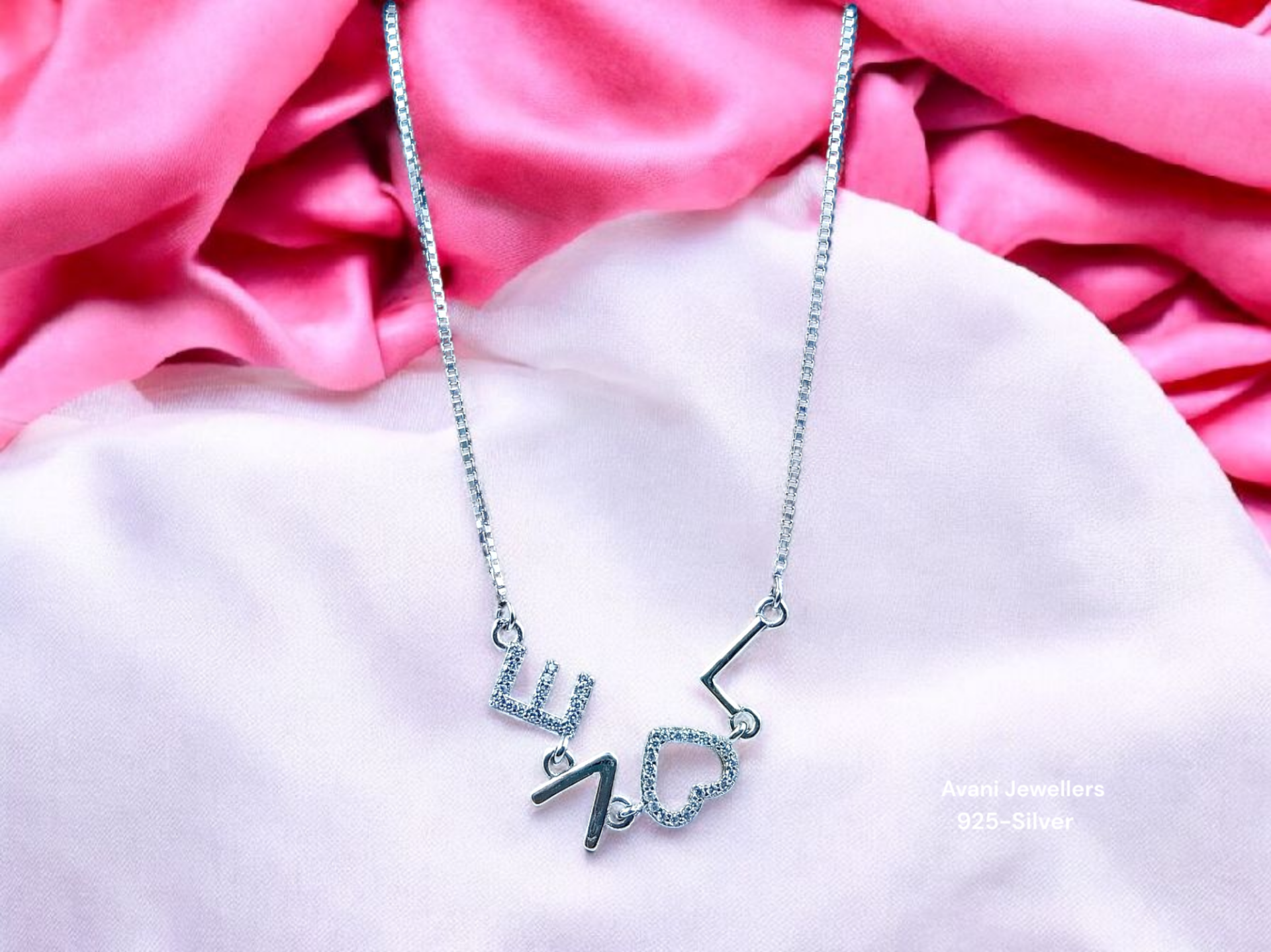 Silver Fancy Chain Pendant @₹1872