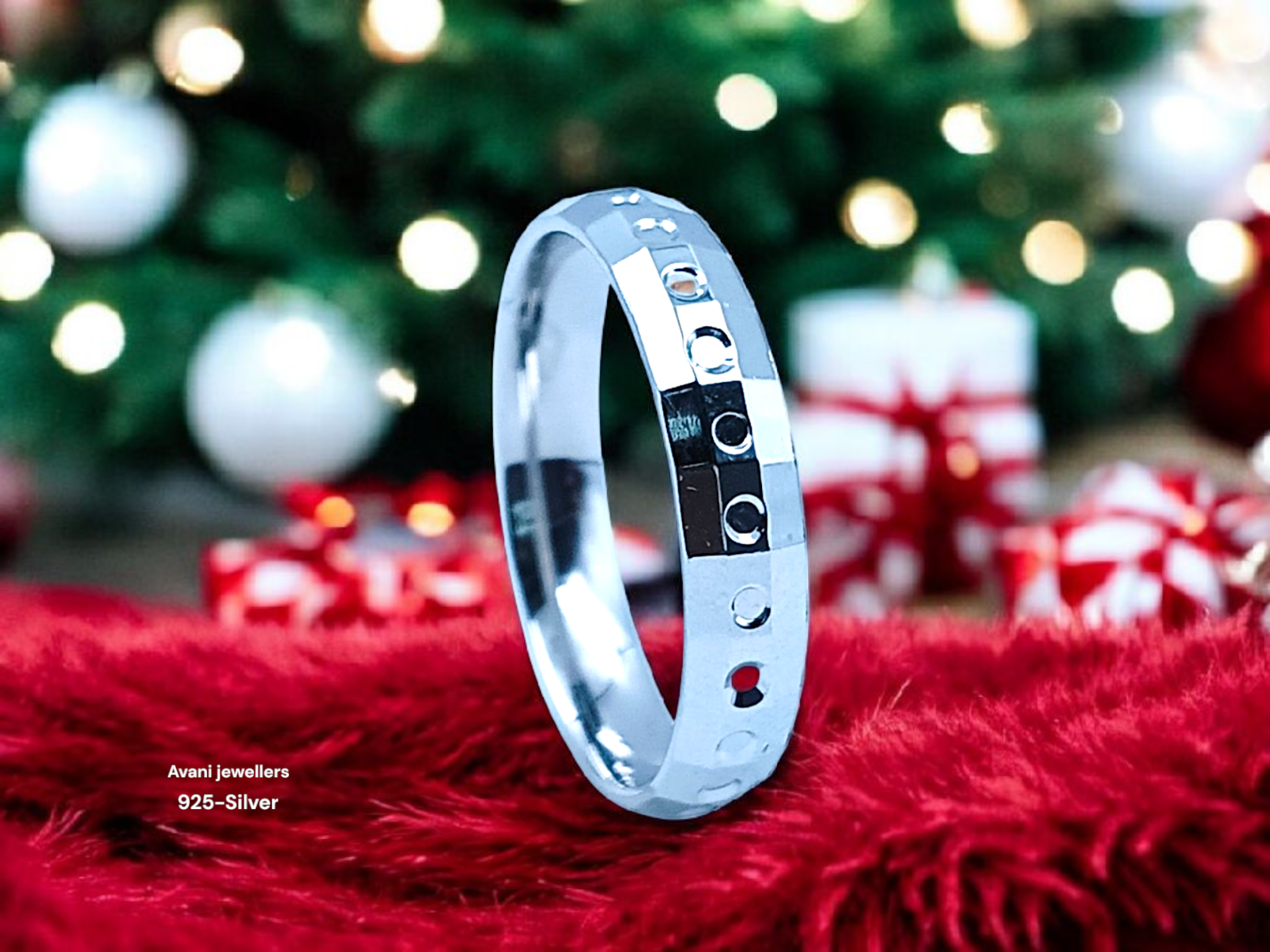 Silver Gents Bands @ ₹1184