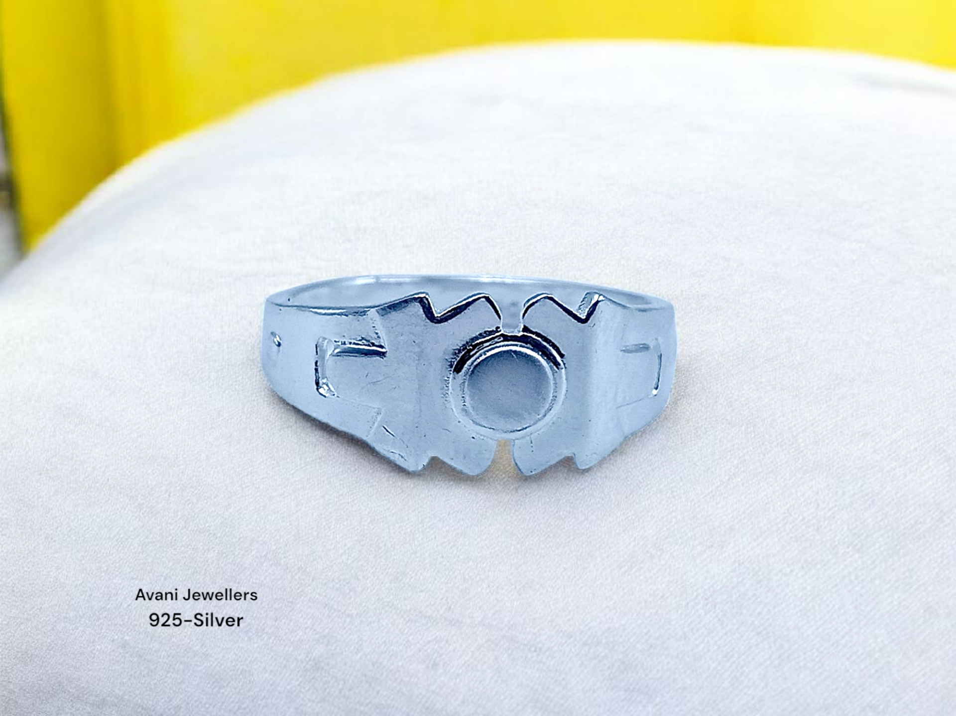 Silver Gents Plain Ring @ ₹1080