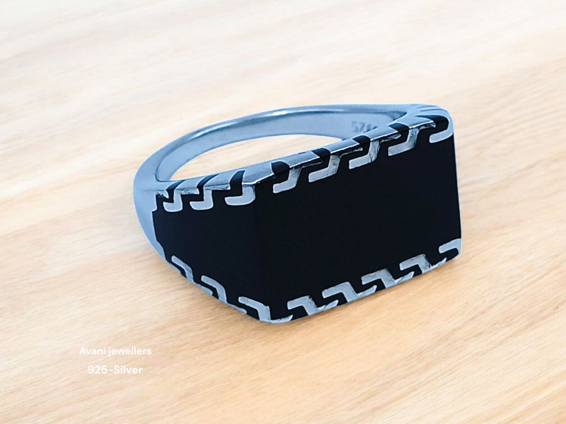 Silver Gents Plain Ring @ ₹3222