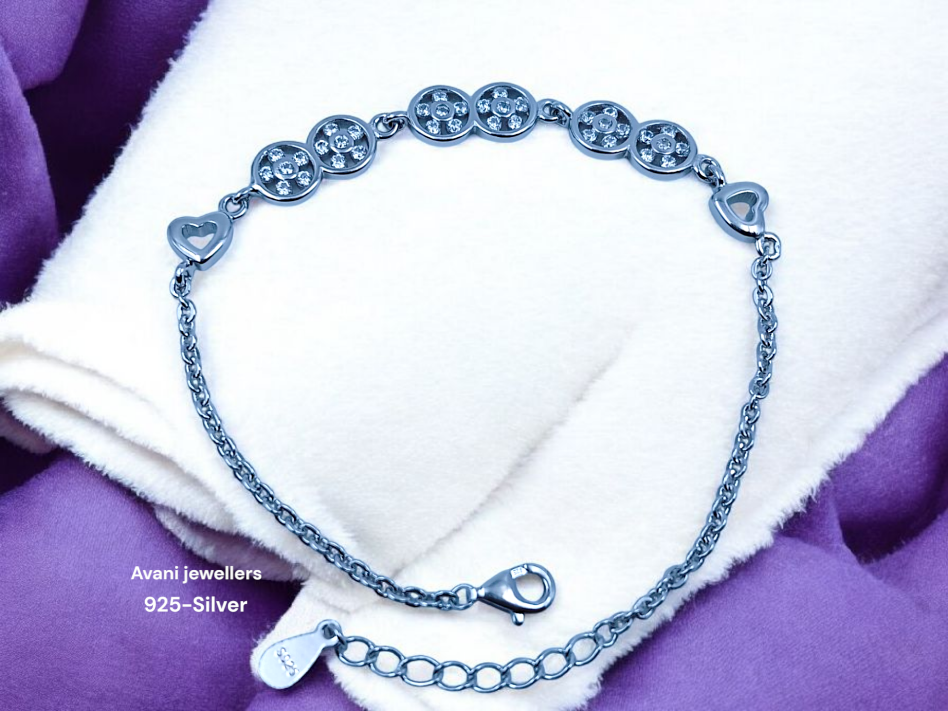 Silver Ladies Fancy Bracelet @ ₹1892