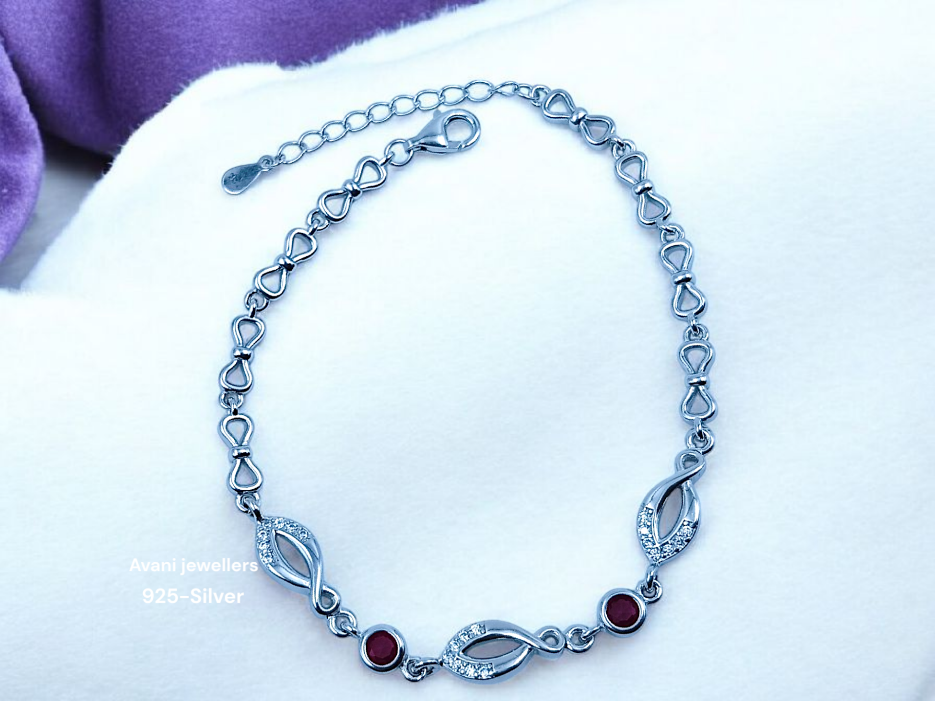 Silver Ladies Fancy Bracelet @ ₹2640