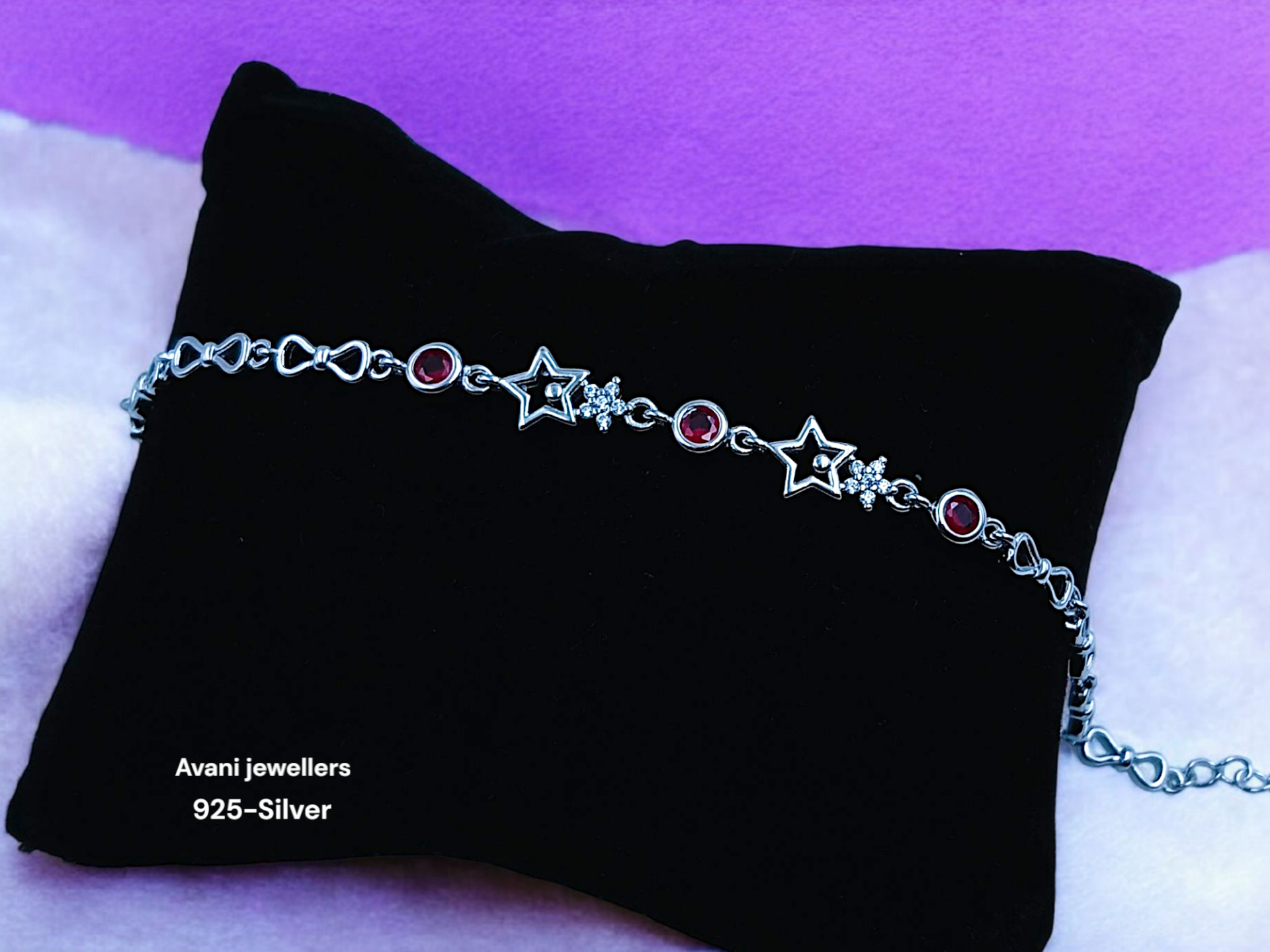 Silver Ladies Fancy Bracelet @ ₹2604