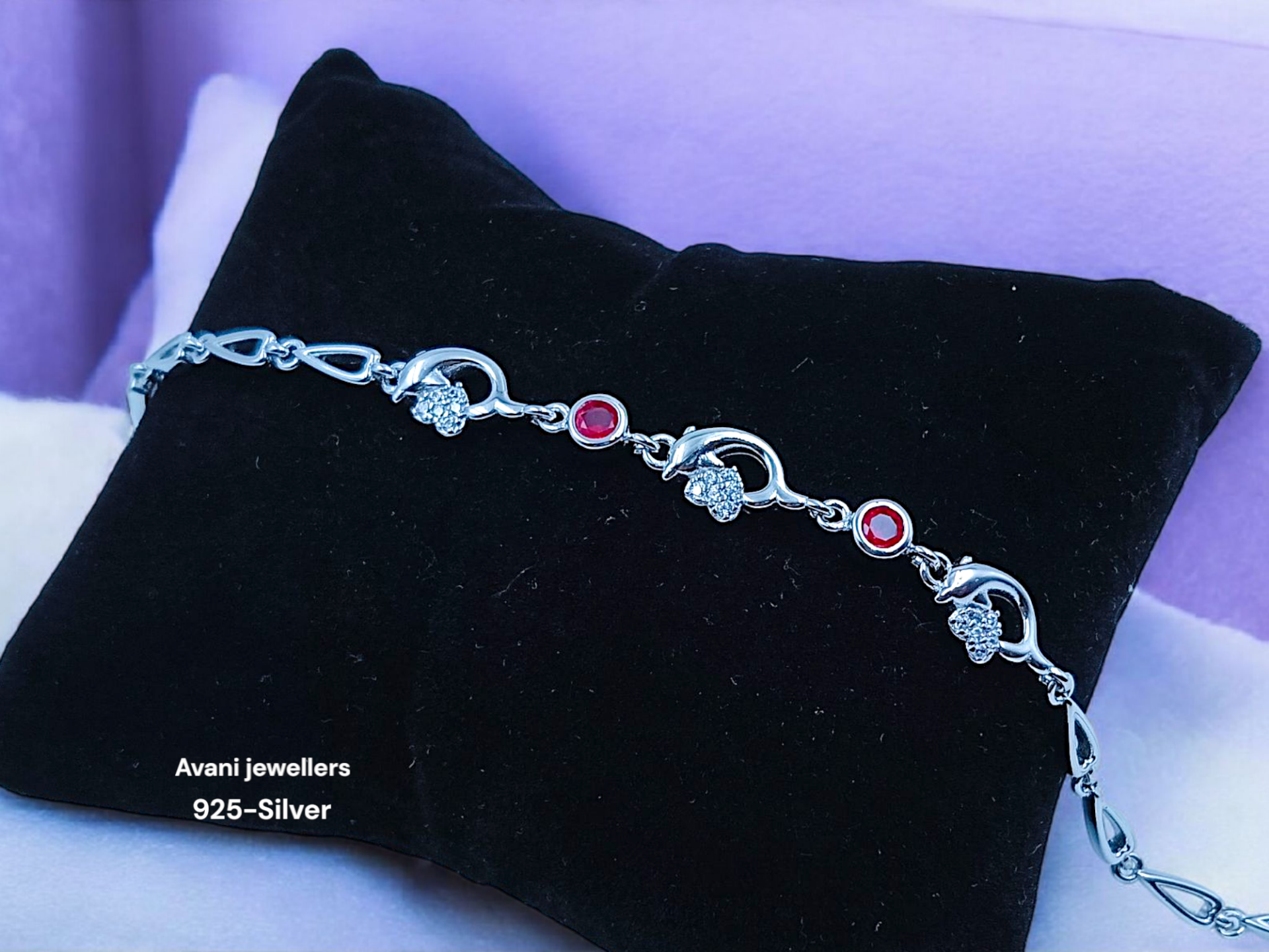 Silver Ladies Fancy Bracelet @ ₹2708