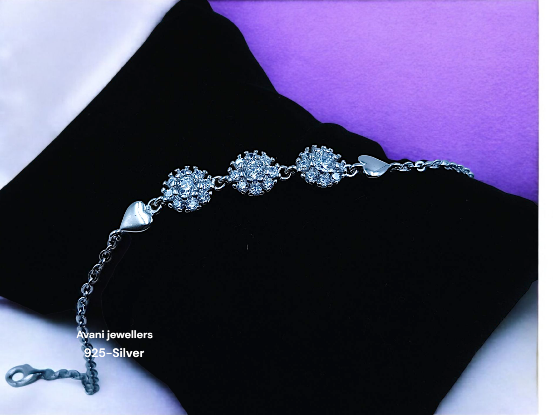 Silver Ladies Fancy Bracelet @ ₹1920