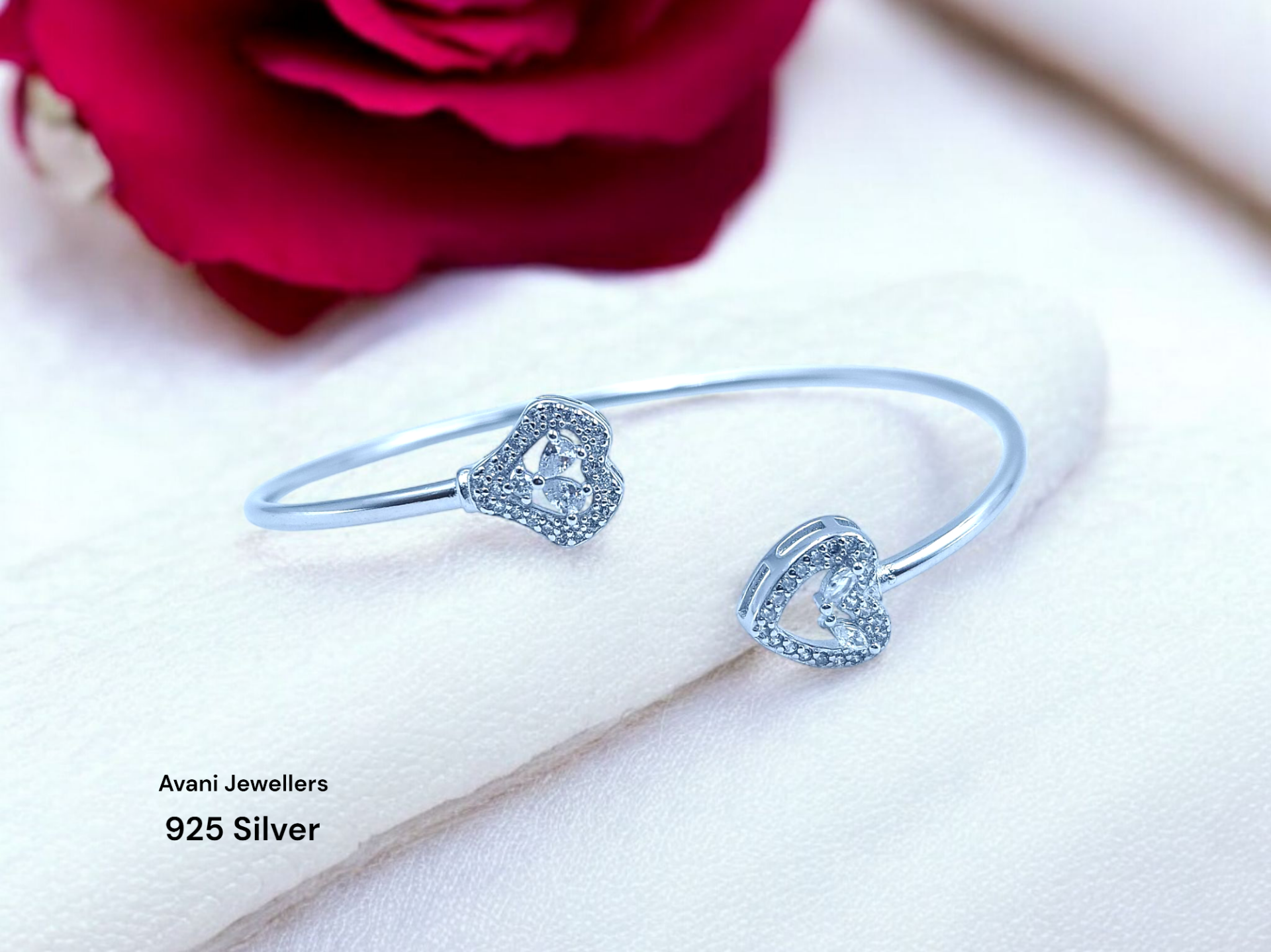 Silver Ladies Fancy Kade @ ₹1600