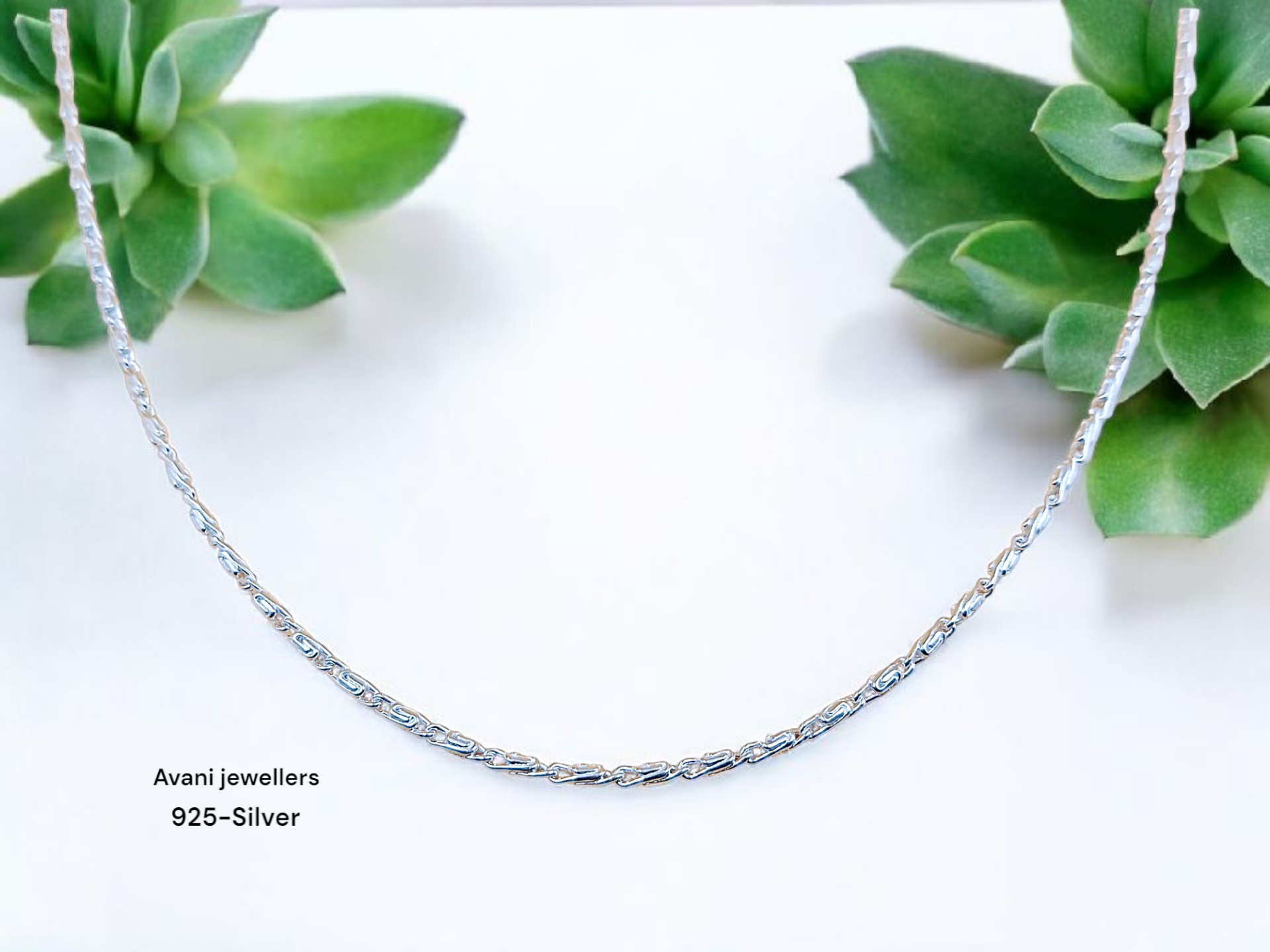 Silver Gents Chain @₹1977