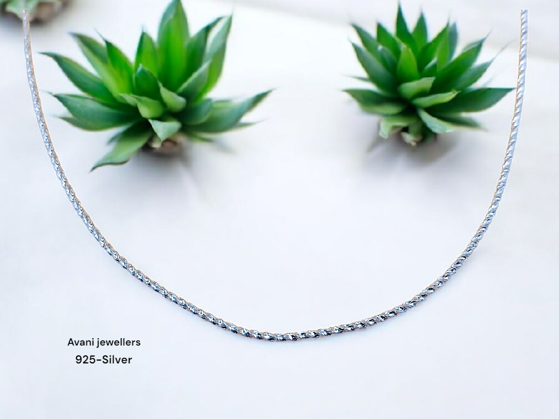 Silver Gents Chain @₹3084