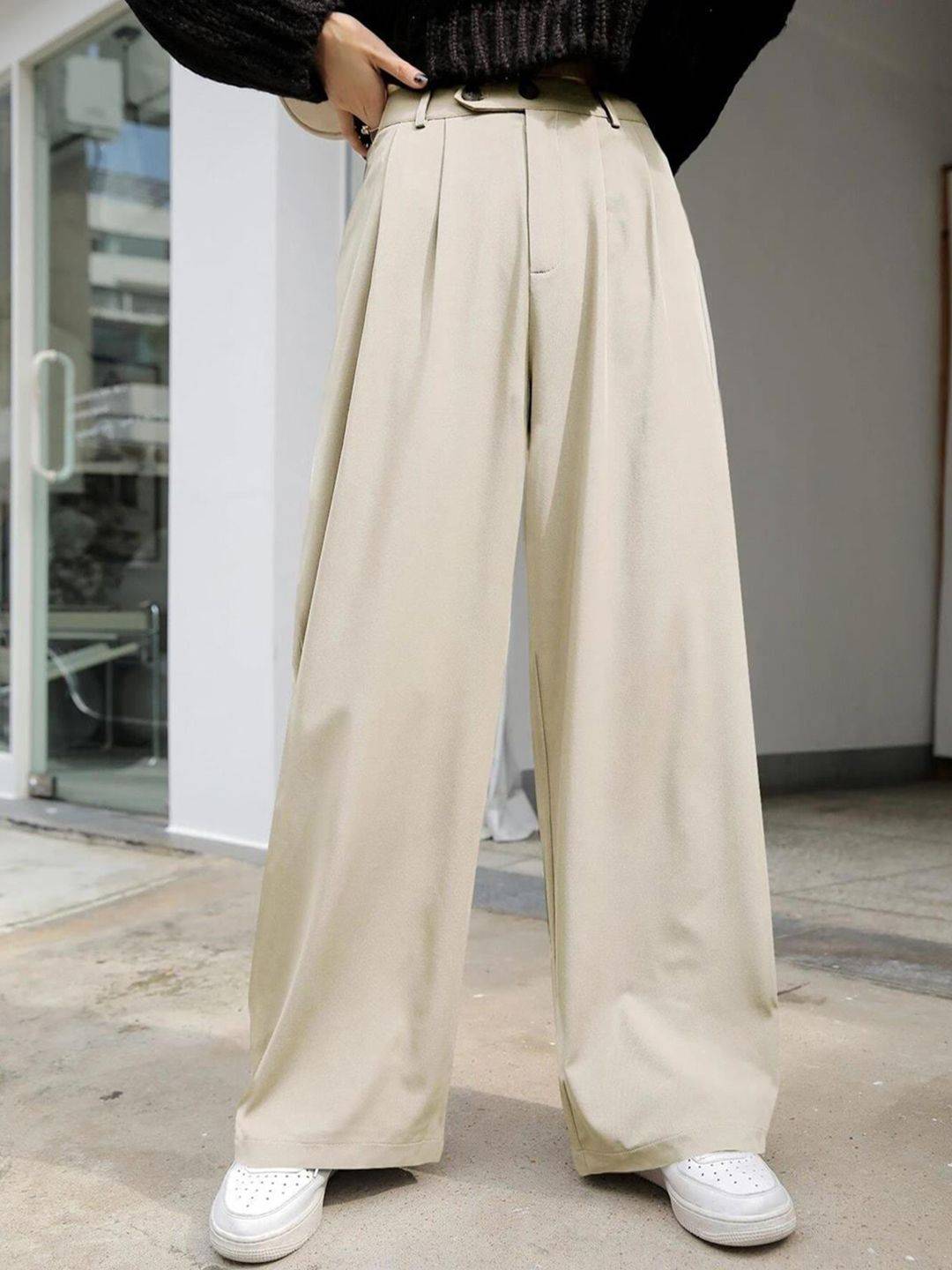 CURVE BY KOTTY BIZwear Women Relaxed Straight Leg High-Rise Easy Wash Pleated Trousers