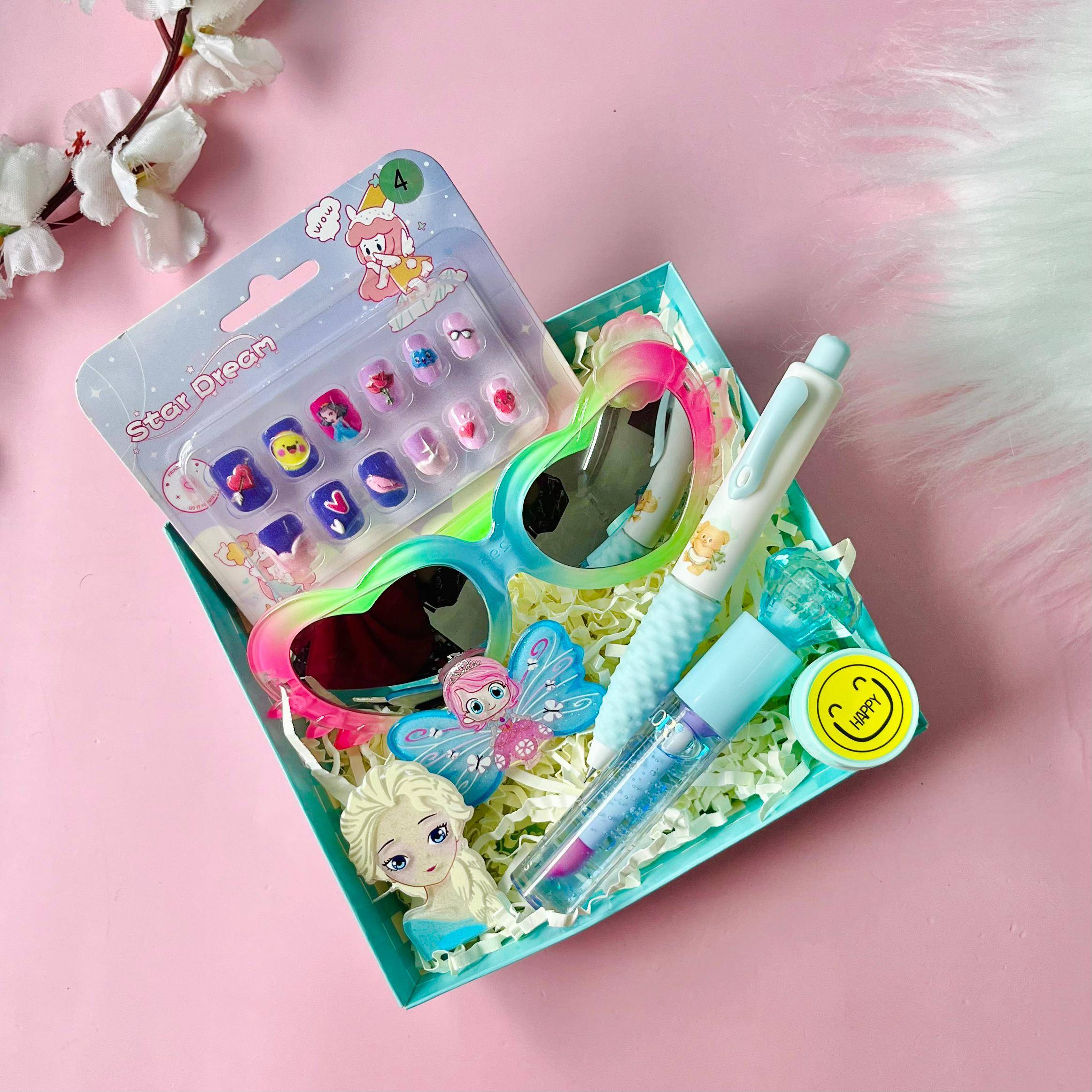 Pastel Promise Rakhi Box Buy @ ₹599