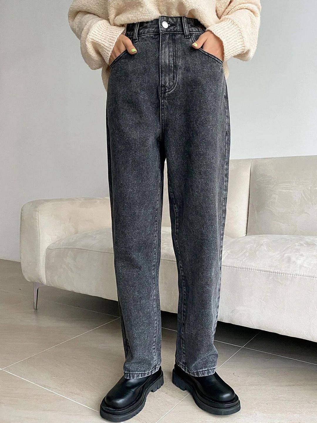 Kotty Women Black Jean Straight Fit High-Rise Light Fade Stretchable Jeans