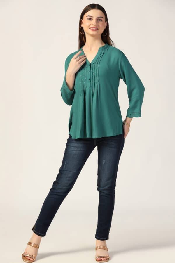 Pintuck Detail Casual Top in Emerald Green
