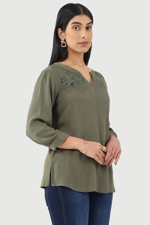 Green Embroidered Casual Top in Rayon Crepe
