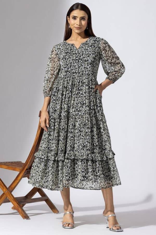 Black & White Chiffon Printed Casual Dress