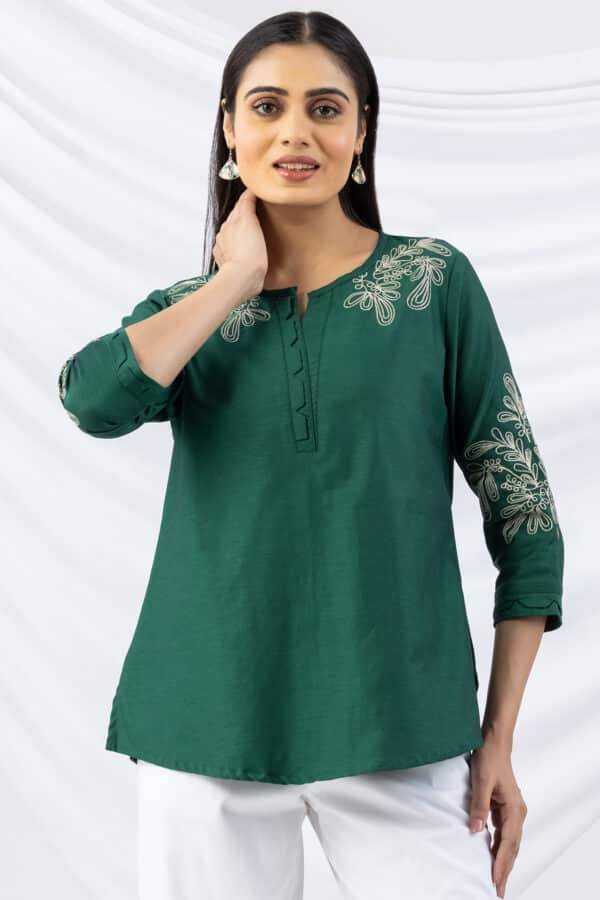 Green Embroidered Round Neck Winter Top