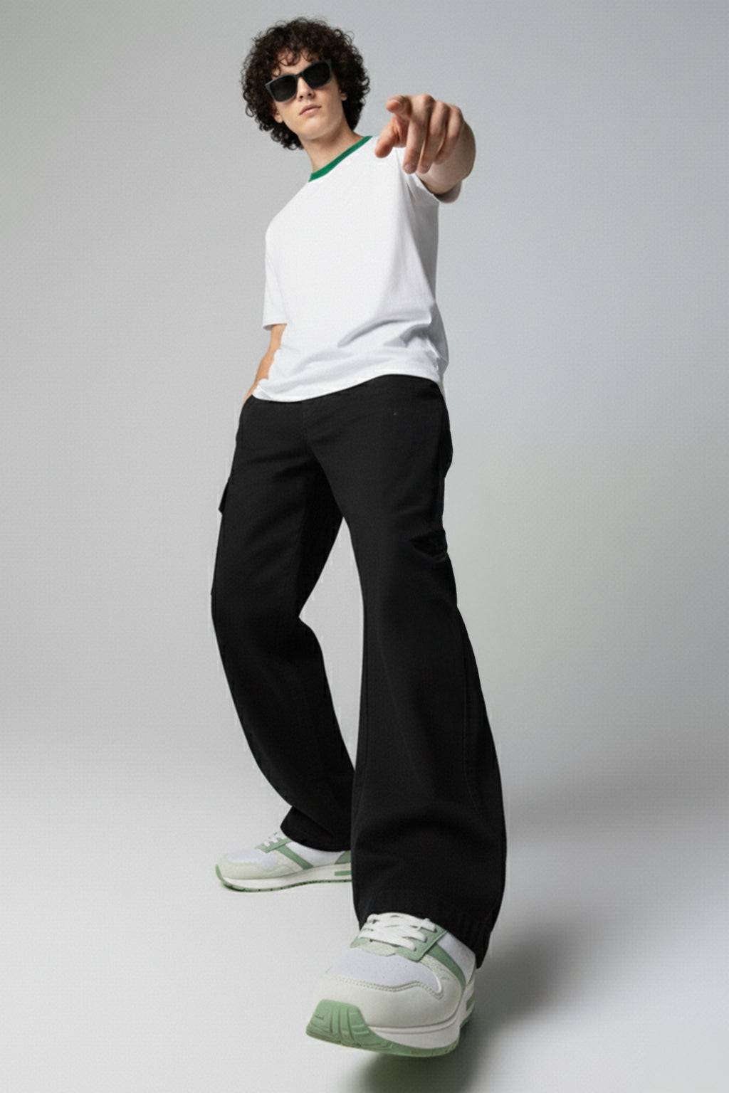 Black Woven Relaxed Fit High-Rise Exclusive  Cargo Pant