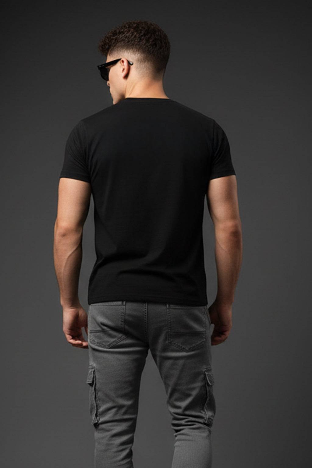 Boston Black Regular Fit Printed T-shirt